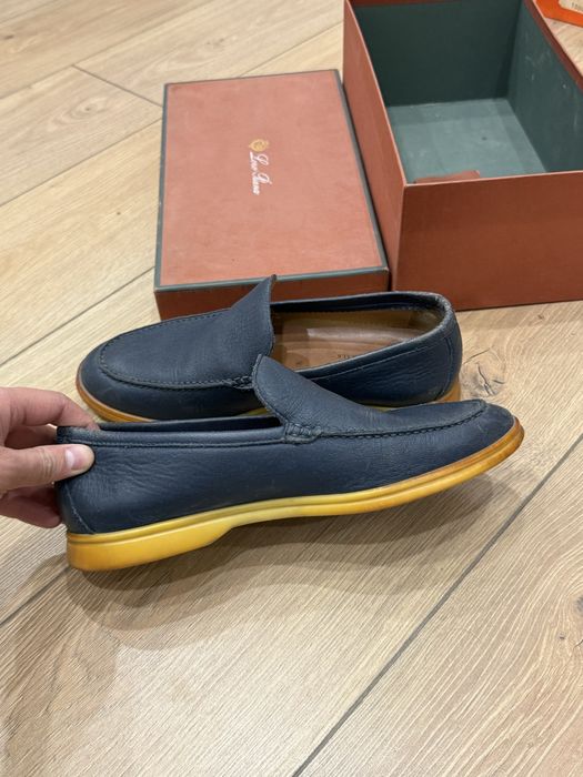 Loro piana walk and walk