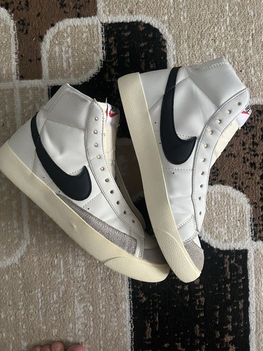 Продаю кроссовки Nike Blazer Mid’77