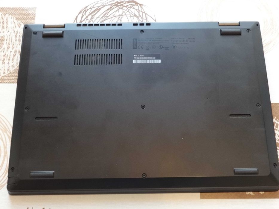 Лаптоп Lenovo ThinkPad L390 - 13.3" - i5-8265U 1.6GHz/8GB RAM/SSD256GB