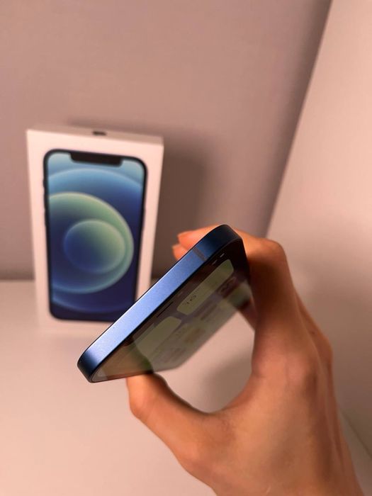 iphone 12 в хорошом состояний