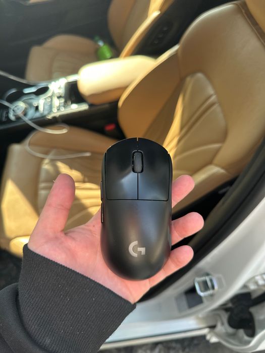 Мышка Logitech G Pro Superlight