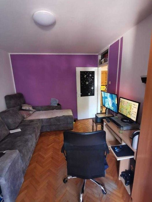 Дава се под наем Тристаен апартамент в Пловдив, Захарна фабрика - 85 кв.м за 418.2 € - Снимка #7