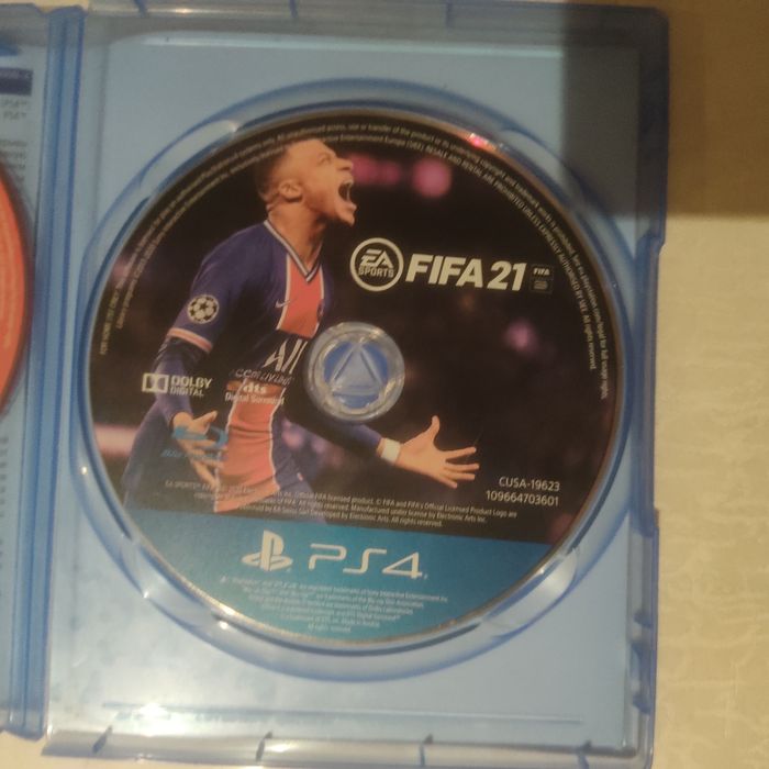 Диски FIFA20, FIFA 21