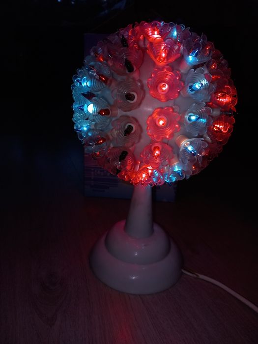 Нощна цветна лампа