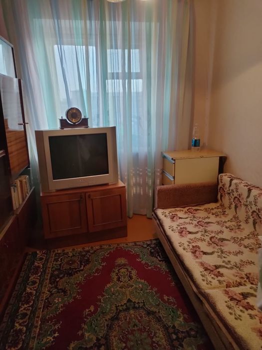 Продам 4-х комнатную квартиру