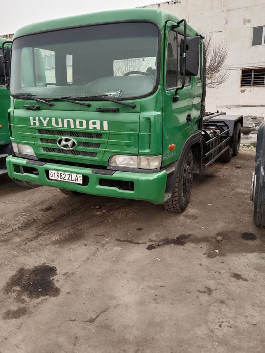 Нундай 260 кантенеравоз