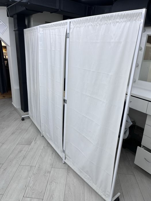 Продам ширму белую