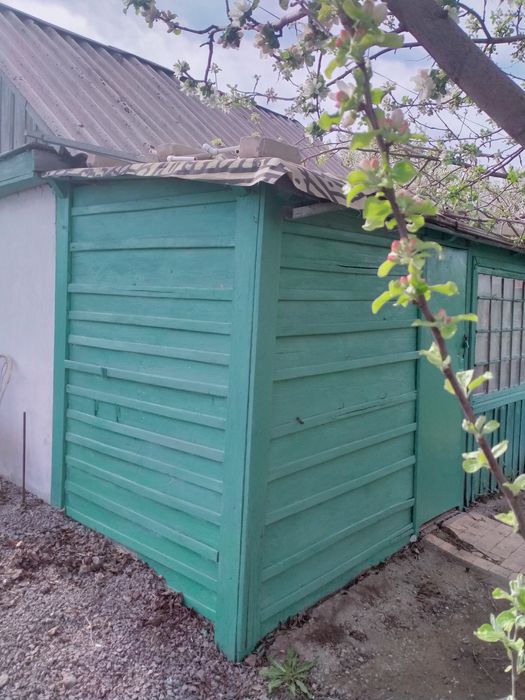 Продам дачу в черте города