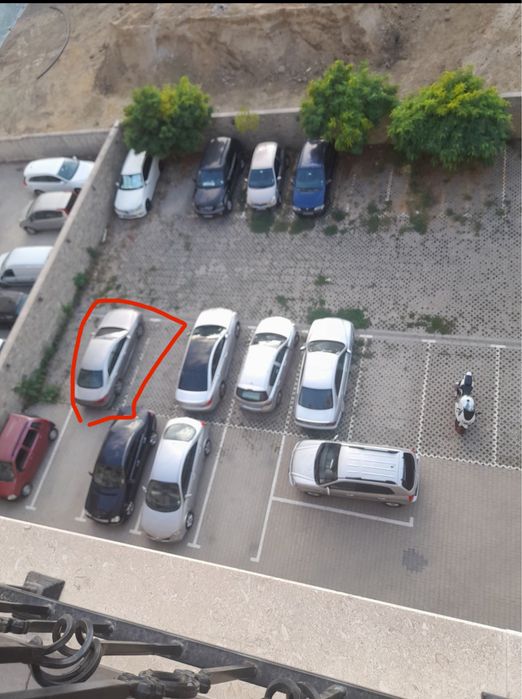 Дава се под наем Гараж / Паркомясто в Пловдив, Гагарин - 11 кв.м за 9180 € - Снимка #1