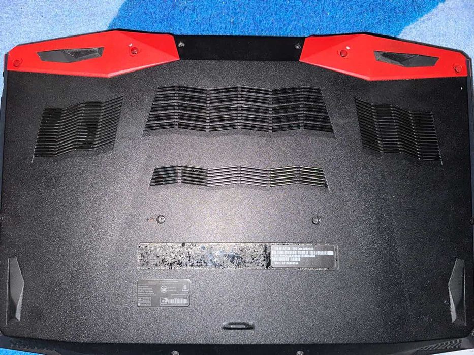 Геймърски лаптоп Acer Aspire VX15 - I7-7700HQ, 16GB DDR4, GTX 1050ti