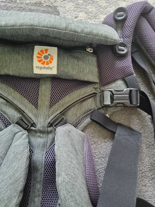 Ergobaby Omni 360
