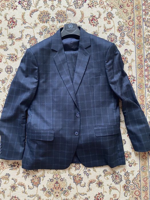 Мужской костюм тройка