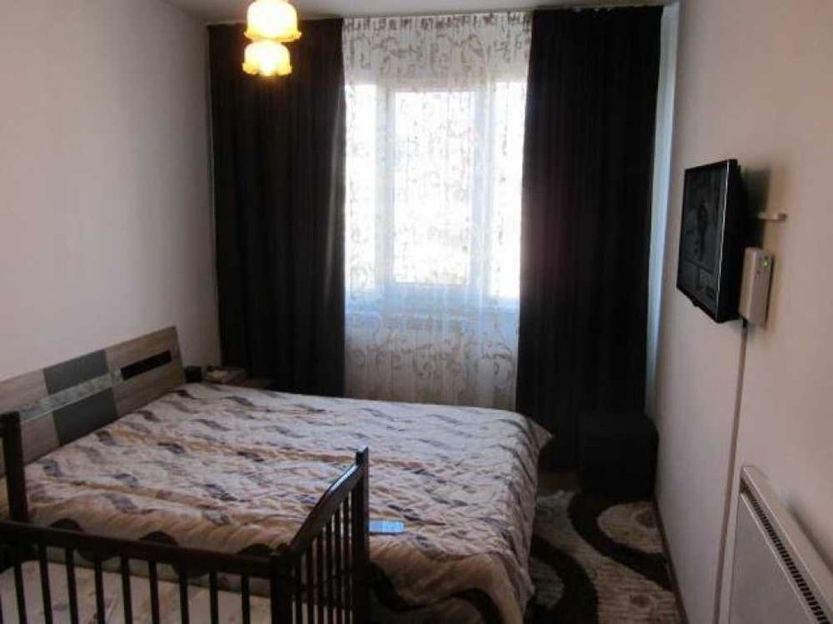 Продава се Двустаен апартамент в София, Лагера - 60 кв.м за 1148 €/кв.м - Снимка #2