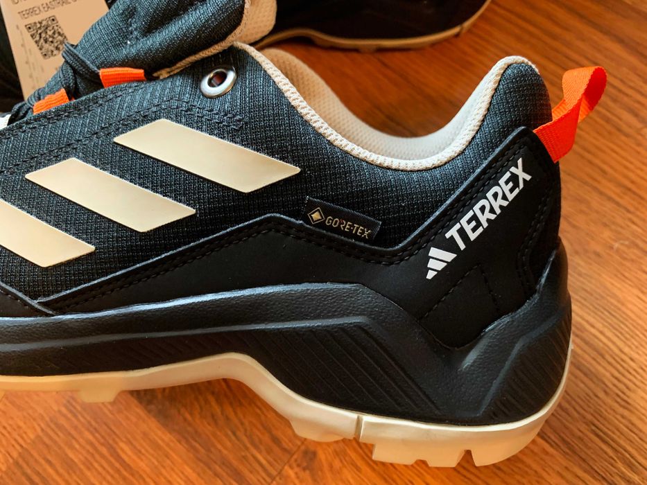 Ghete TERREX EASTRAIL GTX _Membrana GORETEX_Noi_Marime 38/39/41