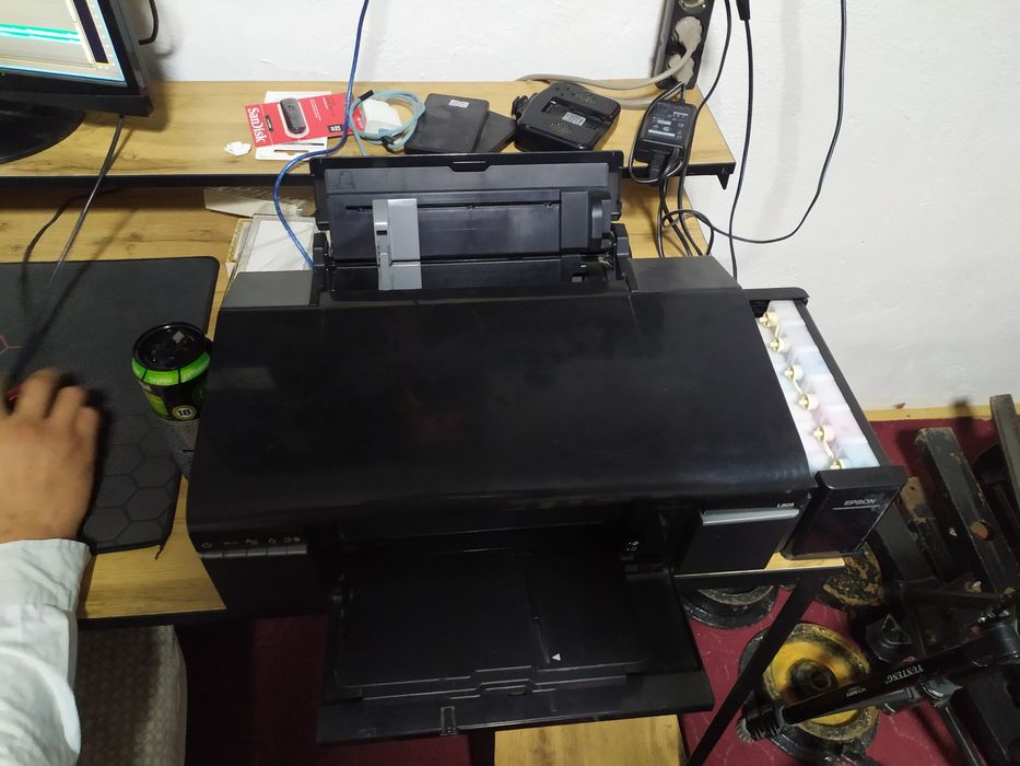 Foto printer L 805  4. Dona bor tanlab olasiz