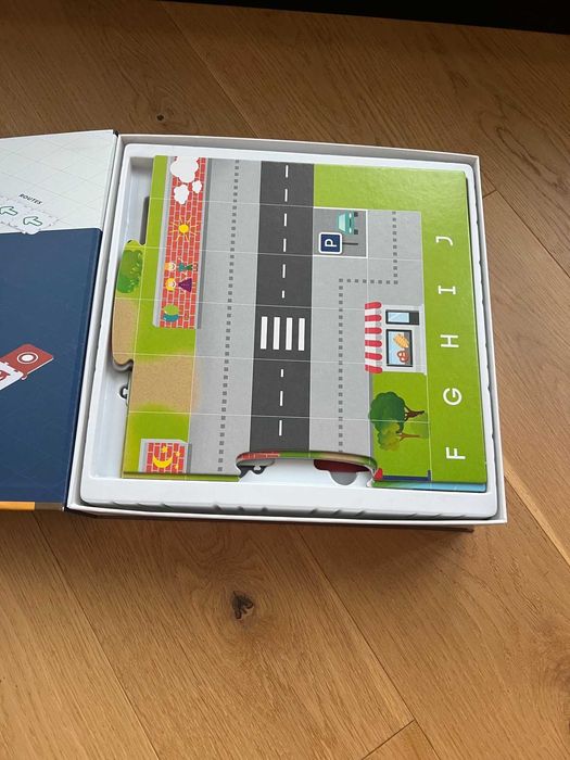 Kubo Coding Starter Kit - робот за програмиране