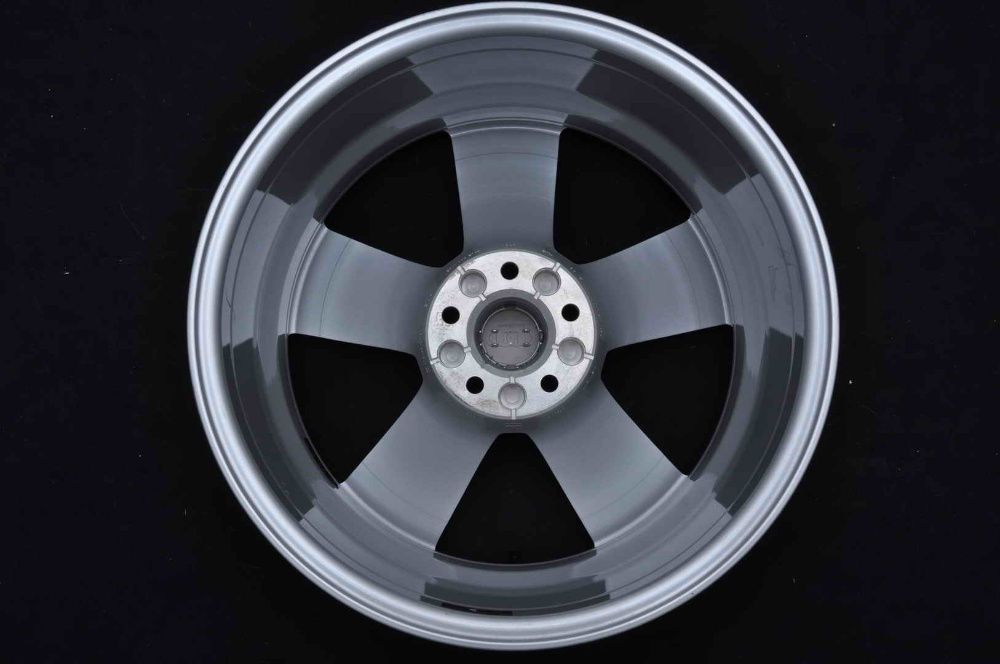 Jante Noi 18 inch Originale Audi A4 A5 A6 A7 A8 Q5 Q7 Allroad R18