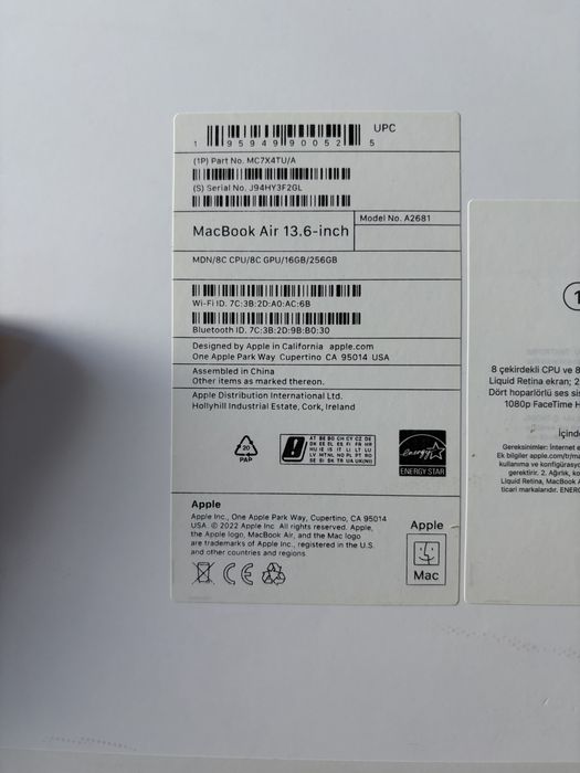 Mac book m2 air 16/256