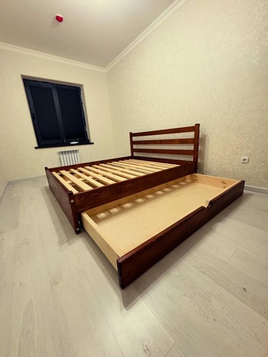 Кровать двуспальная массив сосны 180x200 с ящиками