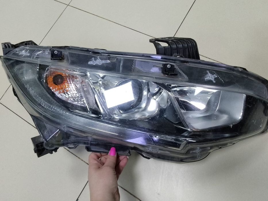 Фарове Honda Civic 10 2019