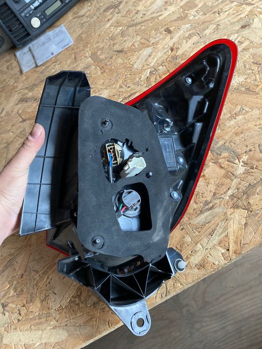 Ляв стоп за Toyota Yaris 17-20.