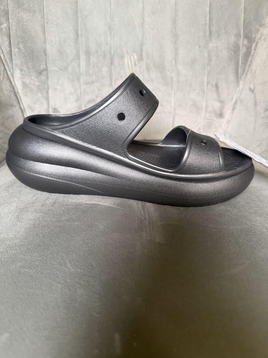 Sandale Crocs Classic Crush Sandal Negre M6/W8 (EUR 38-39) – Noi cu etichetă