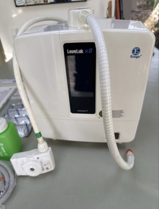 Enagic Leveluk K8 kangen water