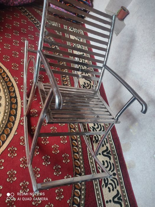 Sroshno Kreslo kachelka dam olish uchun