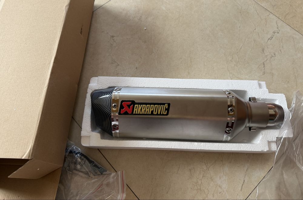 Evacuare / toba sport akrapovic pentru atv (cfmoto 520 625 850 1000, can am 500-1000, tgb 1000, polaris 500-100) / motociclete  kawasaki, yamaha, ktm