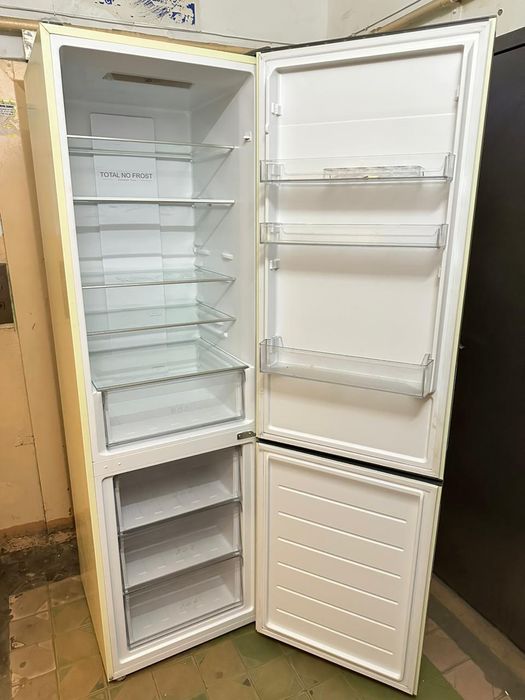 Холодильник с доставкой