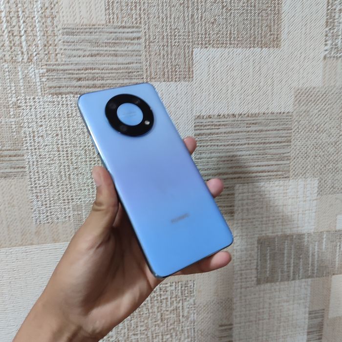 Huawei Nova Y90 snapdragon 128 Gb srochni