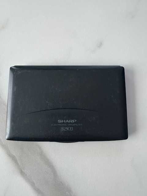 Дигитален органайзер Sharp YO-140