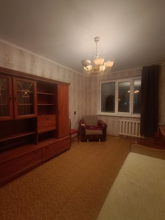 Диван раздвижной и два кресла