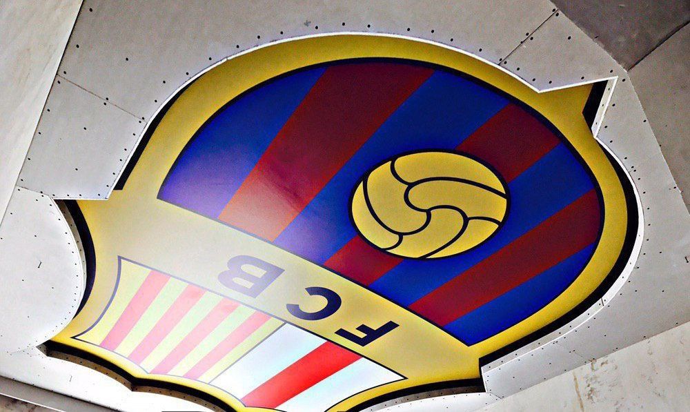 Натежной потолок Natejnoy potolok Натяжные потолки Natyajnie Potolki..