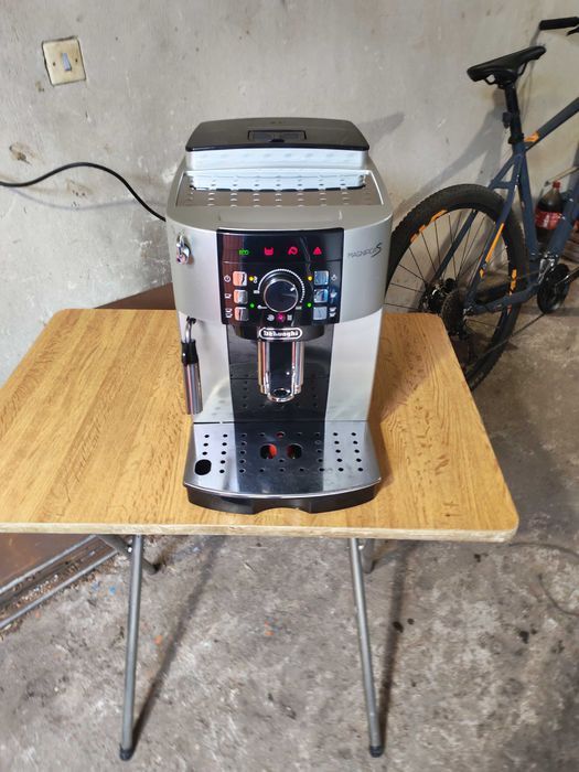 Кафемашина-робот DElONGHi