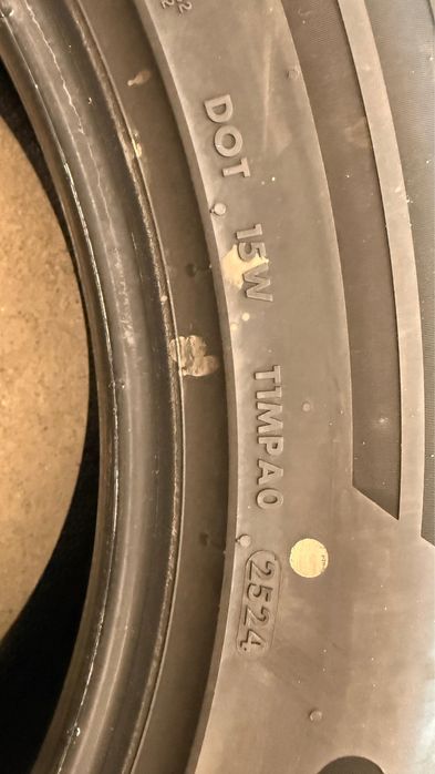 255/55R20 продам комплект резины