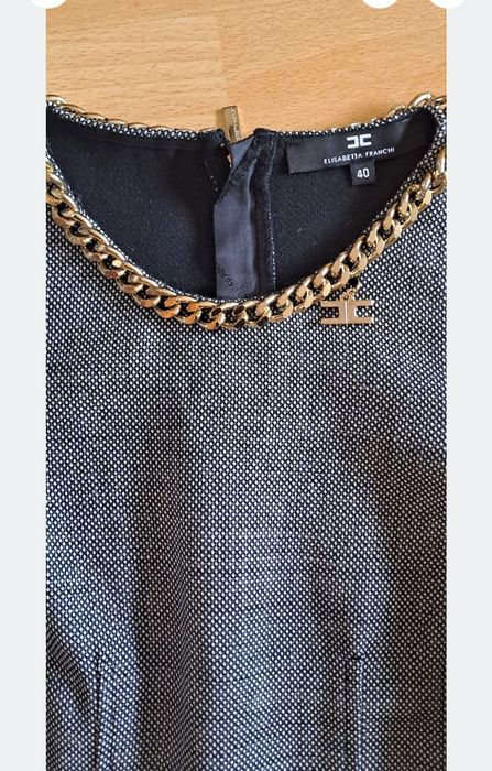 Elisabetta Franchi рокля с вълна