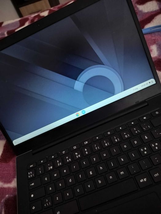 Vând laptop Chromebook Samsung