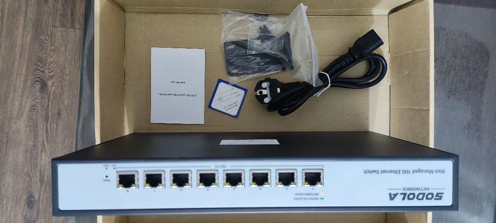 Switch de rețea Sodola 8 port 10G cu gestionare web
