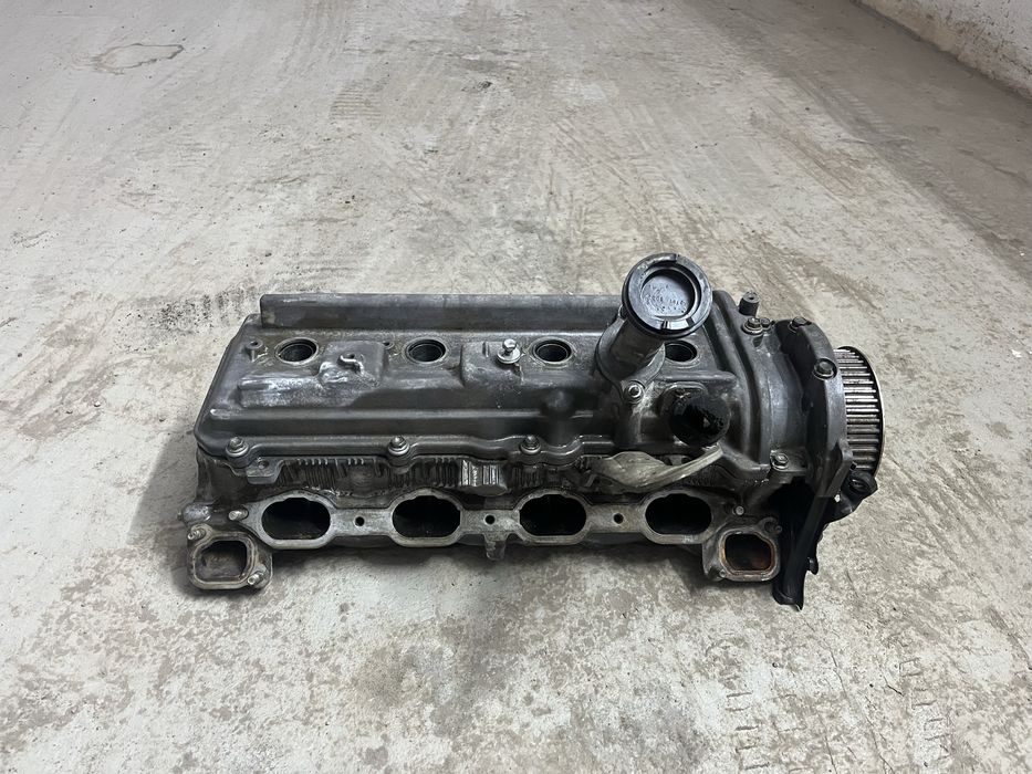 Головки ГБЦ на 2uz 4.7