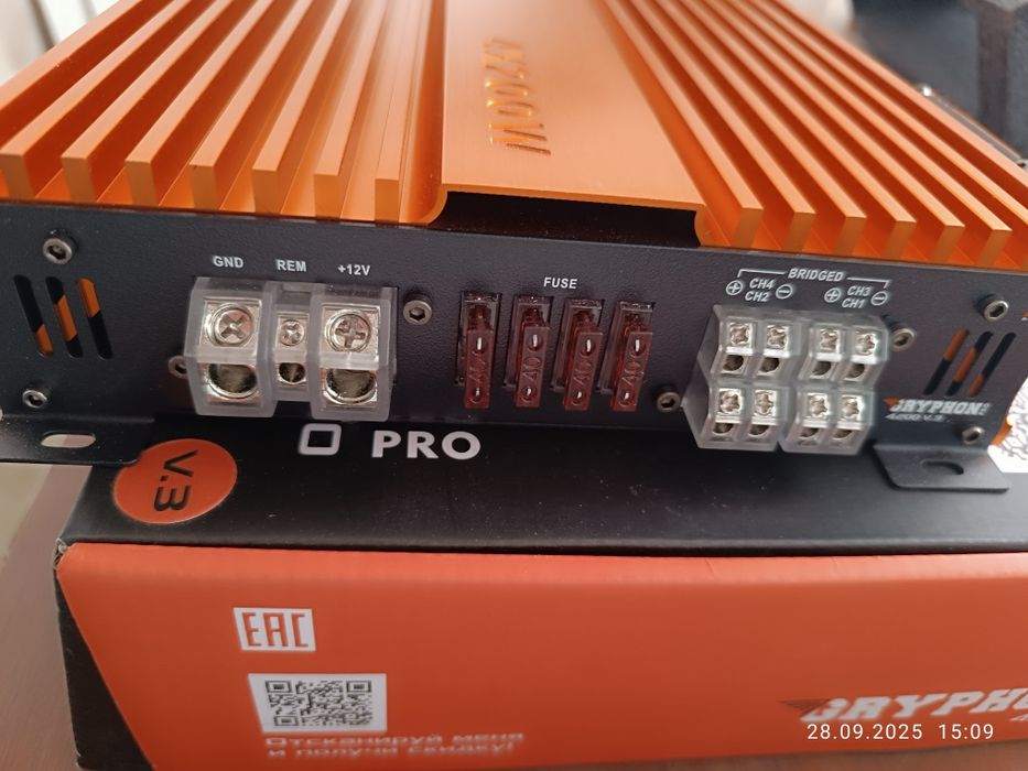 Продам автомобильный усилитель