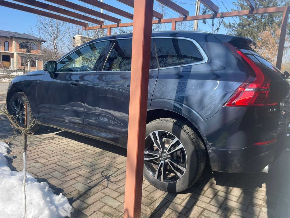 Vand VOLVO XC60 D4 Momentum Pro