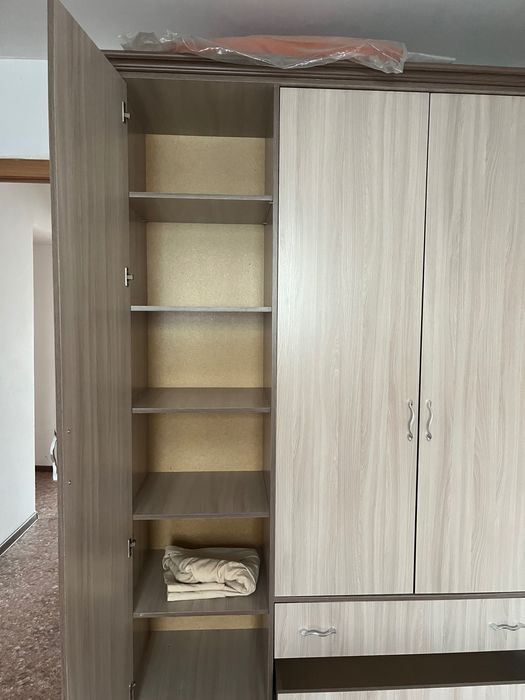 Продам новый шкаф
