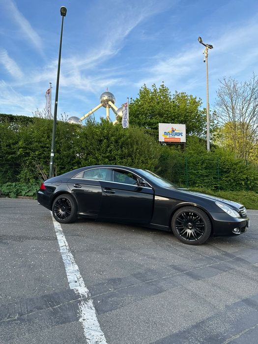 Vând Mercedes Benz cls 320 cdi
