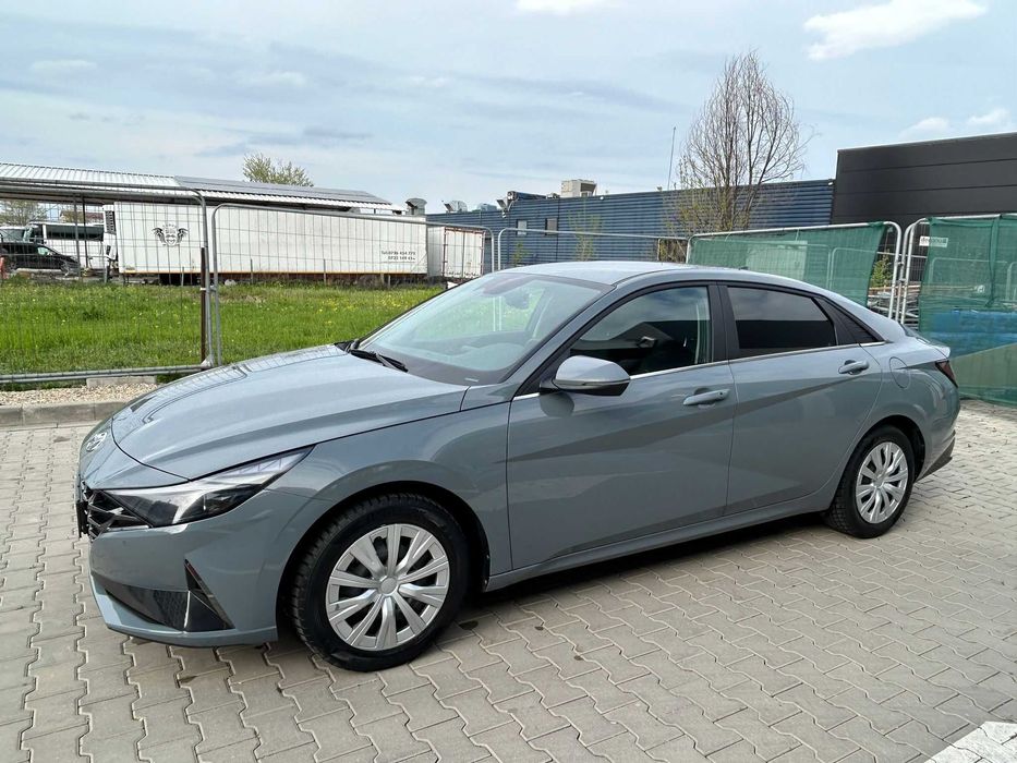 De vanzare : Hyundai Elantra 2021 EXCLUSIVE( CN 7 )