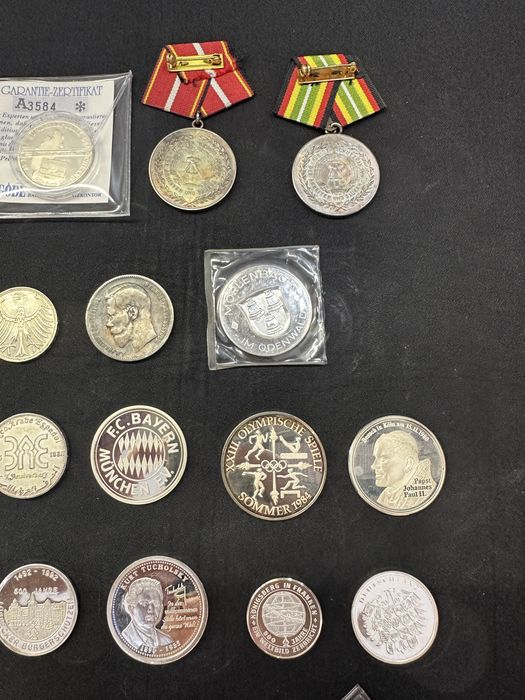 Сребърни медали ордени монети