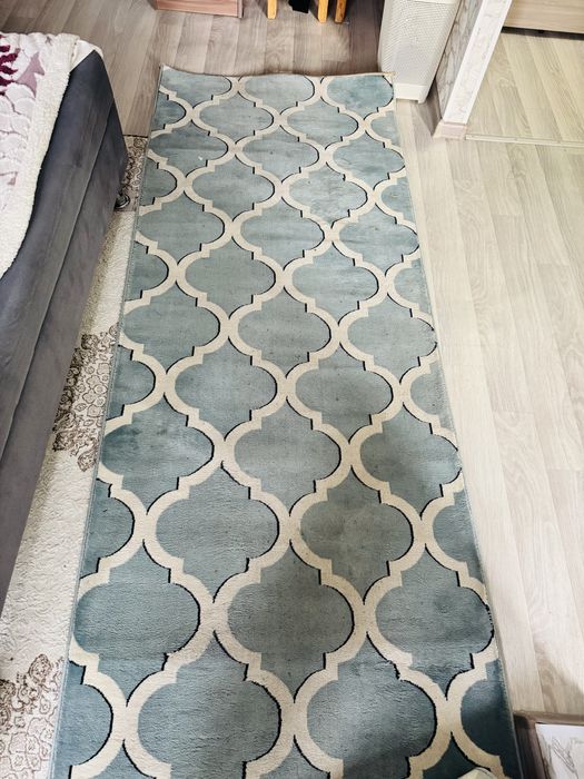 Продам ковровую дорожку