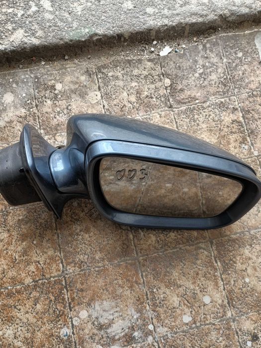 Огледалото за w211