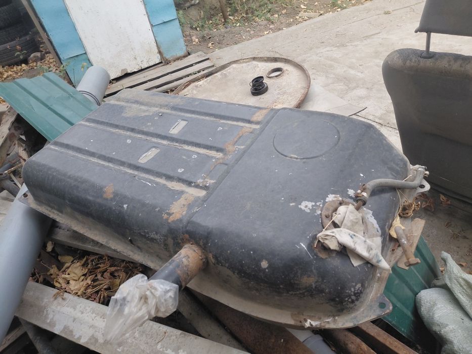 Бензобак ИЖ ОДА 2717