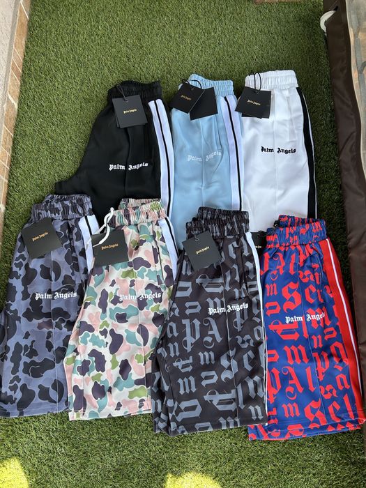 Pantaloni scurti // PALM ANGELS \\ Premium